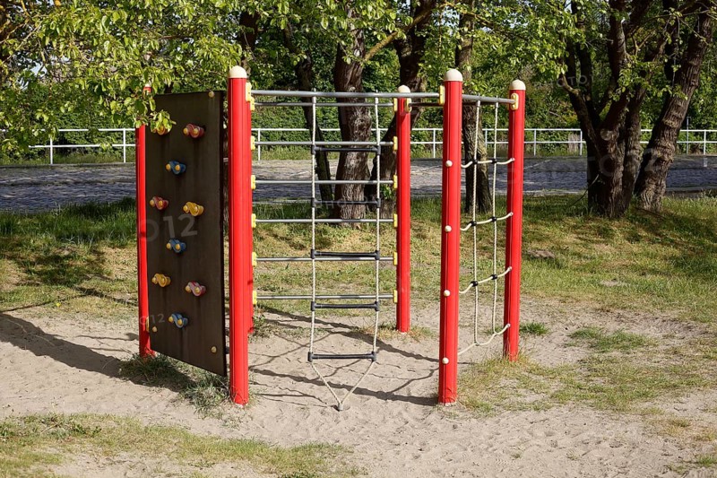 Climbing frame