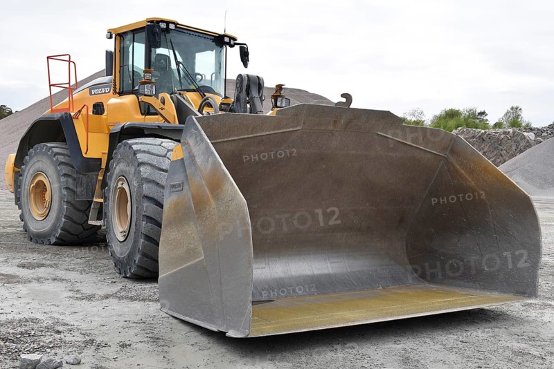 Wheel loader in a quarry in Norway