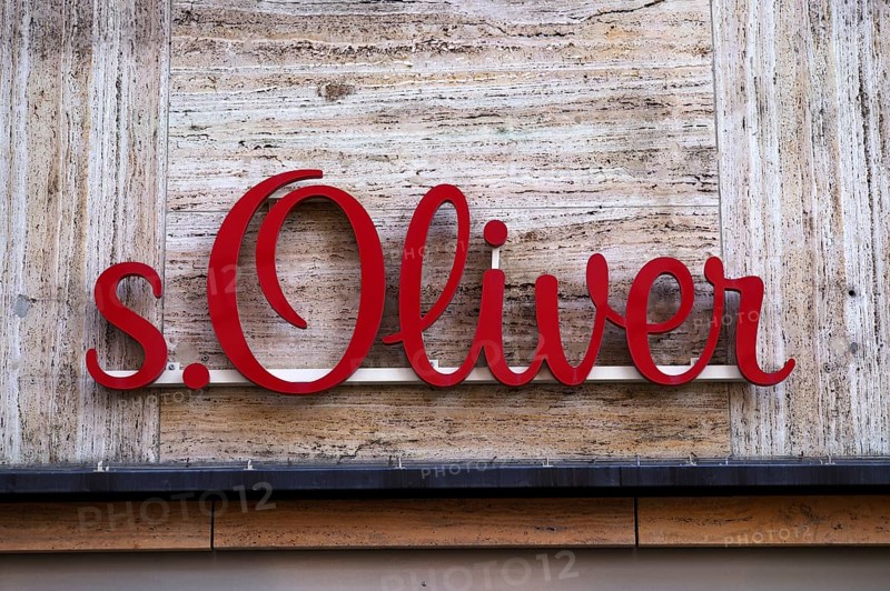 S.Oliver Brand Store