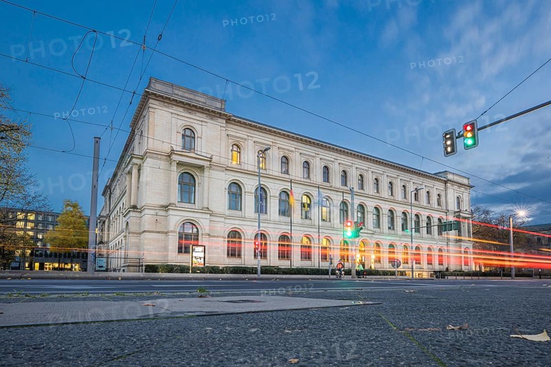 Exterior photograph of the Federal Ministry of Transport and Digital Infrastructure