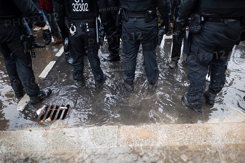 Police action against the demonstration against the reformed Infection Protection Act by Corona sceptics