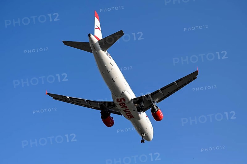 Aircraft Austrian Airlines