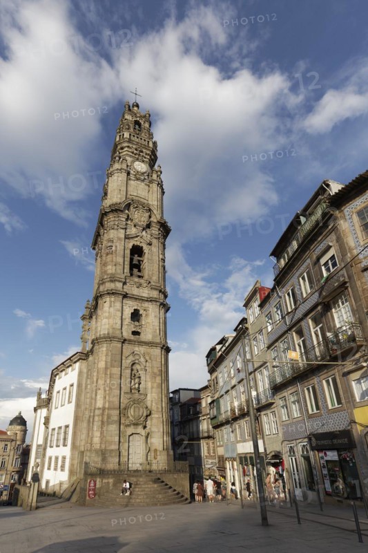 Baroque church tower Torre dos Clerigos