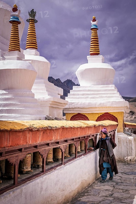 Elderly woman at Lamayuru Monastery