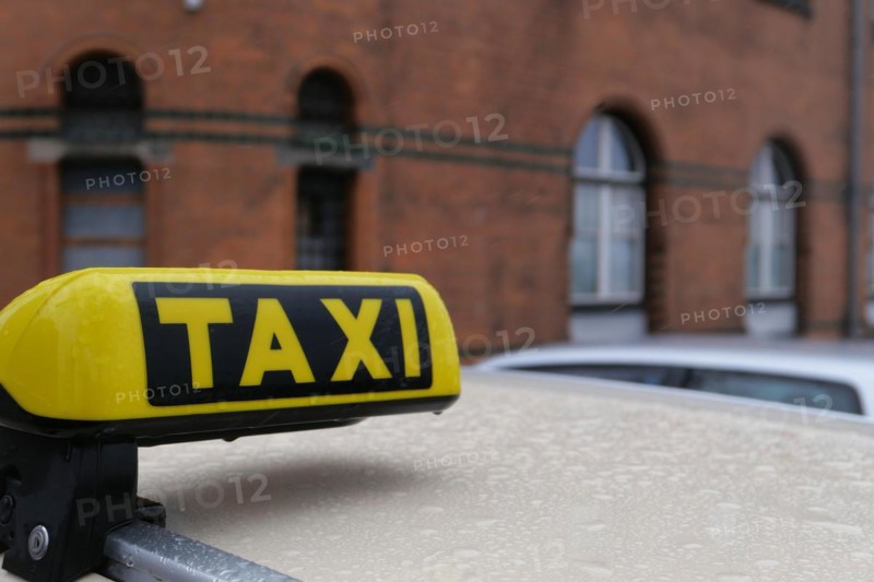 Taxi sign