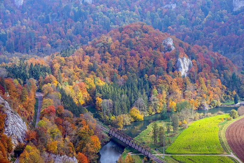 View from the Rauher Stein vantage point into the upper Danube valley