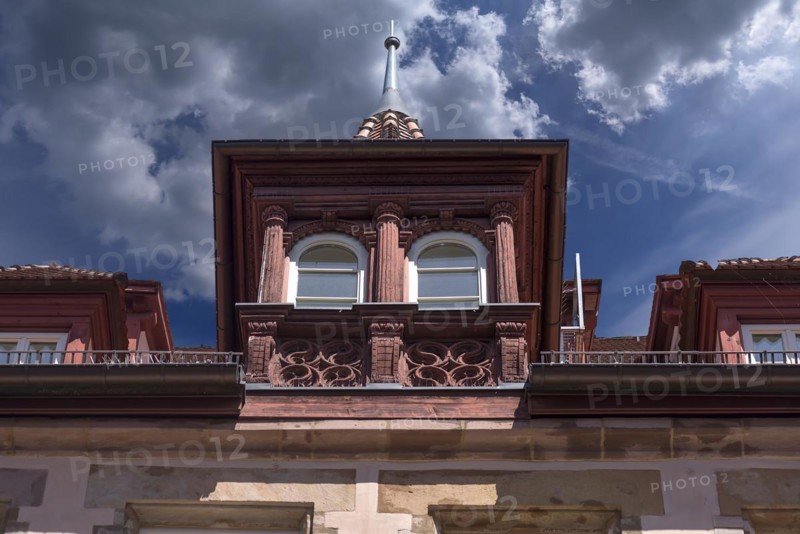 Historic roof lift bay