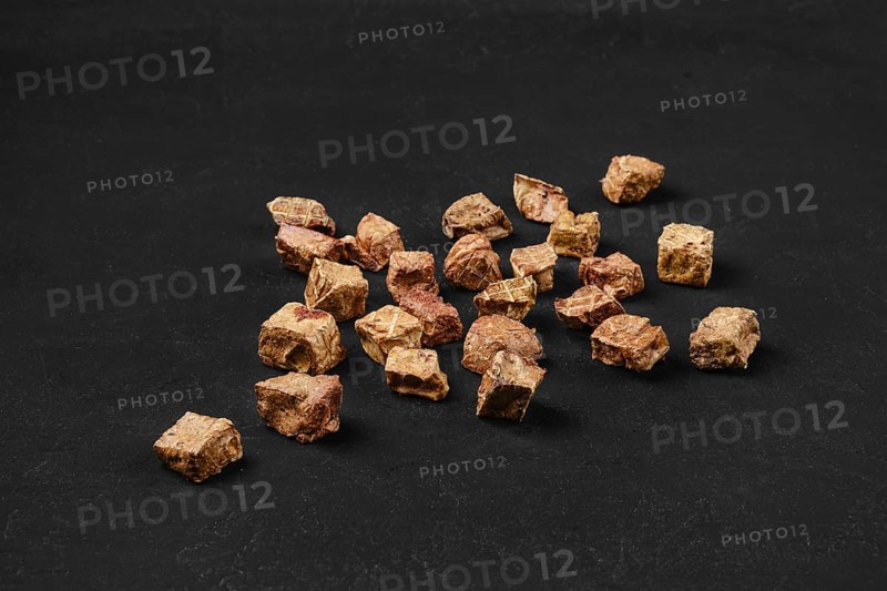 Dried animal lungs reward and treats for dogs