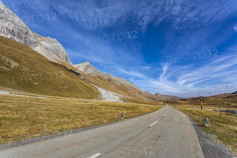 Landscape in autumn on the Albula Pass