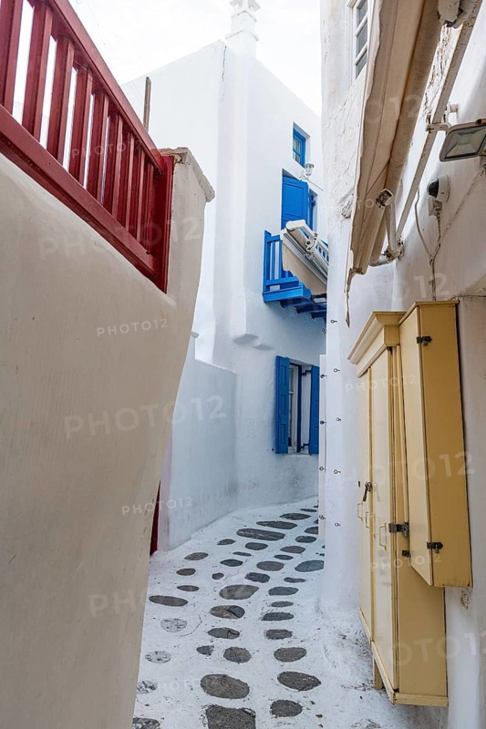 The white washed old town of Horta