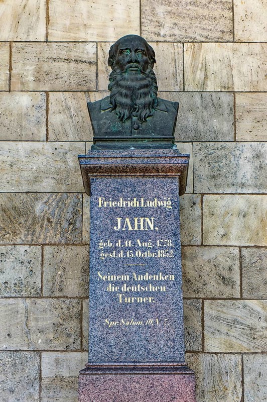 Monument to Friedrich Ludwig Jahn