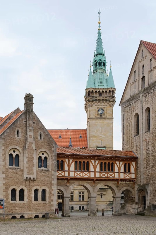 Dankwarderode Castle on Burgplatz