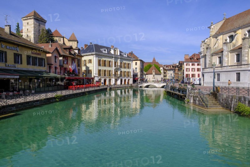 By the River Thiou