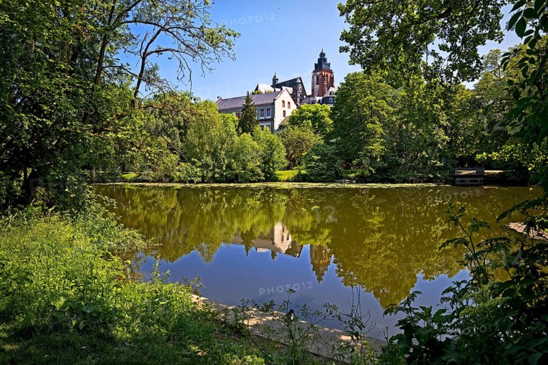 The river Lahn with the cathedral