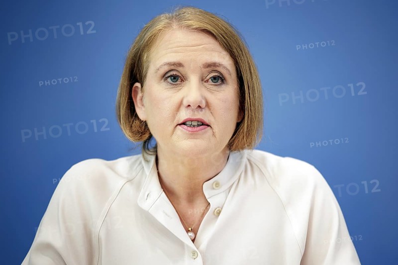 Lisa Paus