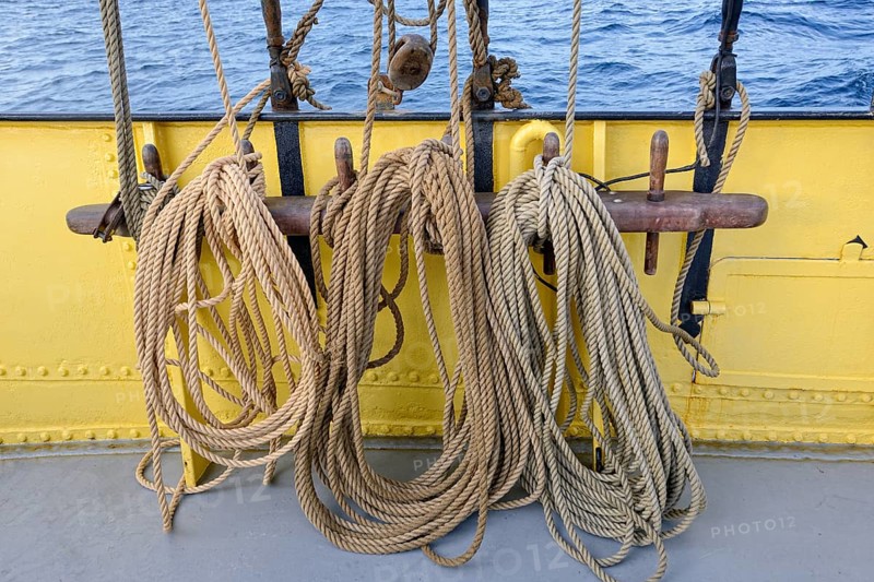 Ropes at the railing