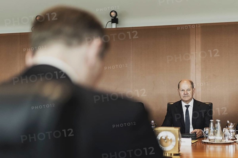 (R-L) Olaf Scholz (SPD), Federal Chancellor, and Christian Lindner (FDP), Federal Minister of Finance, photographed during the weekly meeting of the Cabinet at the Federal Chancellery in Berlin, 05.07.2023. The Cabinet intends to adopt the draft for the 2024 federal budget at this meeting, Berlin, Germany, Europe