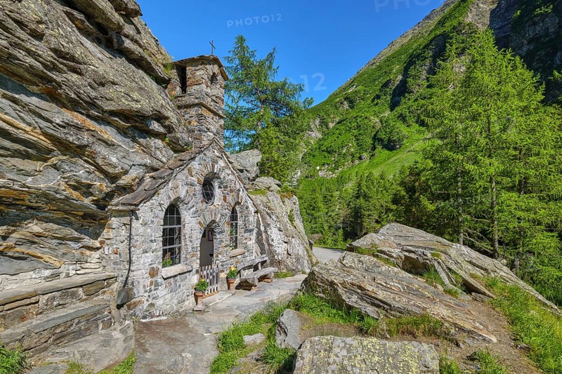 Rock chapel in Innergschloess