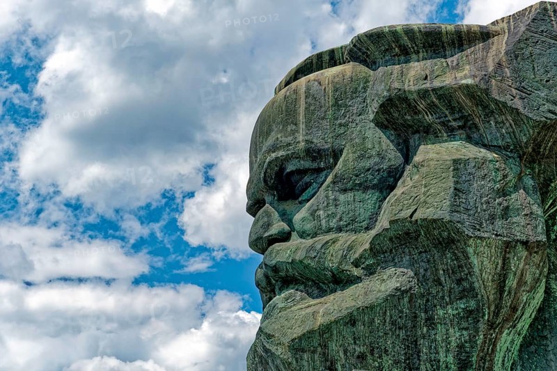 Karl Marx Monument after a design by the Soviet artist Lew Kerbel