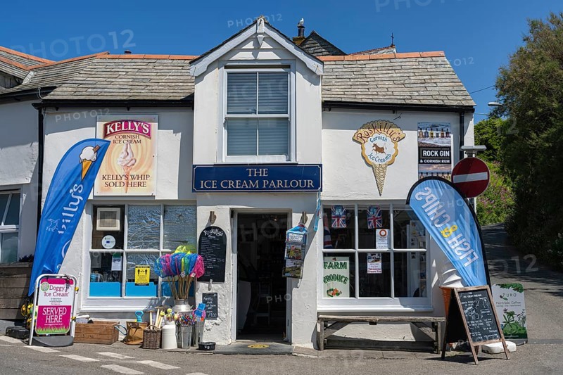 Ice cream parlour and bistro in the historic centre of the fishing village of Port Isaac