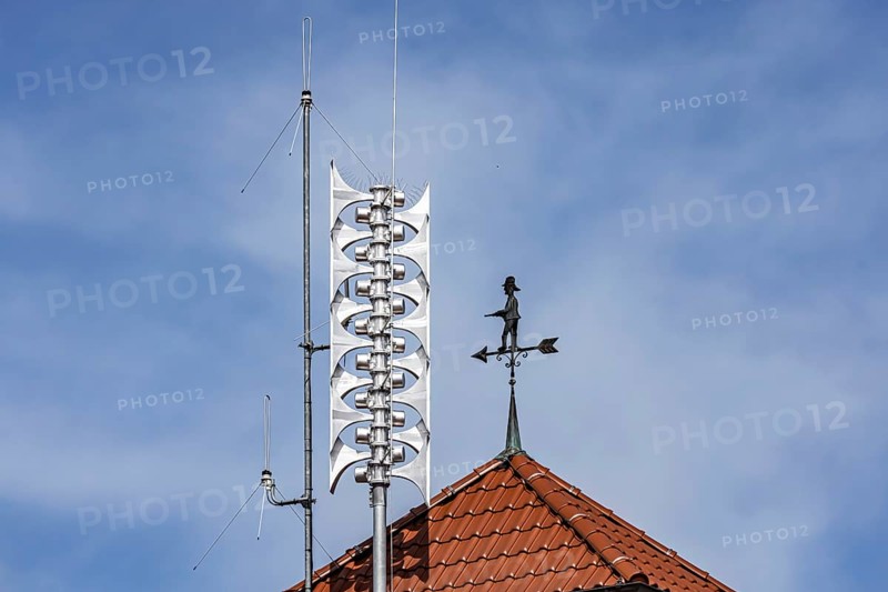 Electronic siren