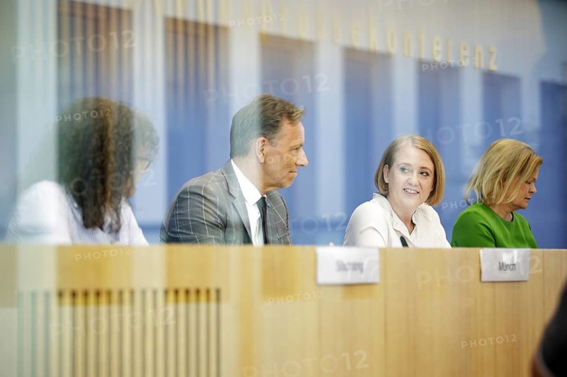 (L-R) Petra Soechting, Head of the Help Line, Holger Muench, President of the Federal Criminal Police Office (BKA), Lisa Paus, Federal Minister for Family Affairs, Senior Citizens, Women and Youth, and Nancy Faeser, Federal Minister of the Interior and Home Affairs, recorded at the Federal Press Conference on the subject of the situation report on domestic violence and the launch of the LeSuBia study. Berlin, 11.07.2023., Berlin, Germany, Europe