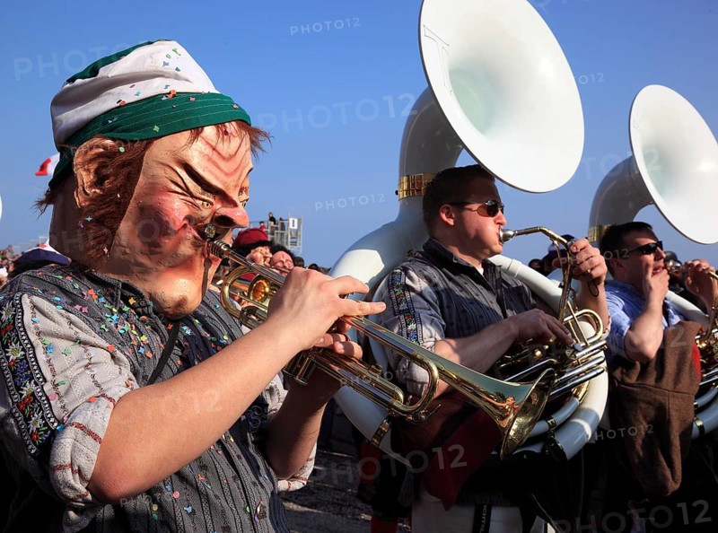 Musicians at the street parade in Menton