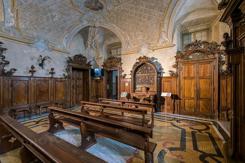 Small sacristy