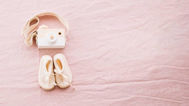 Baby shoes toy camera