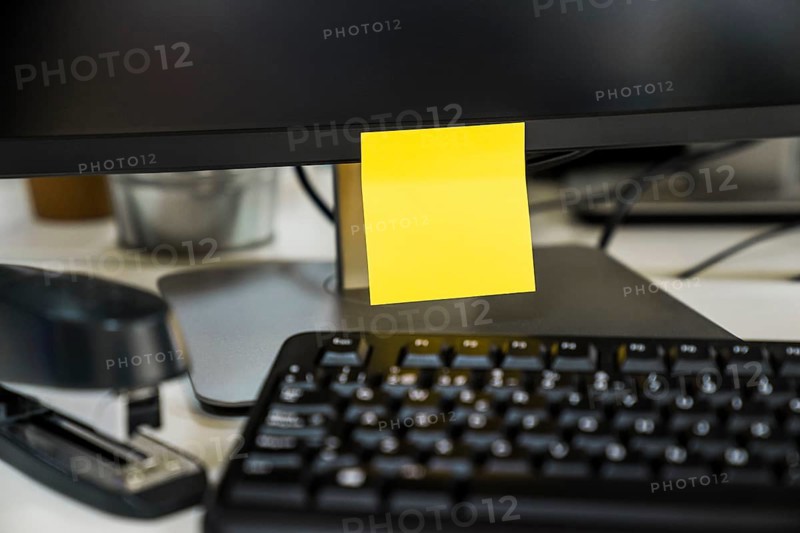 Sticky note office
