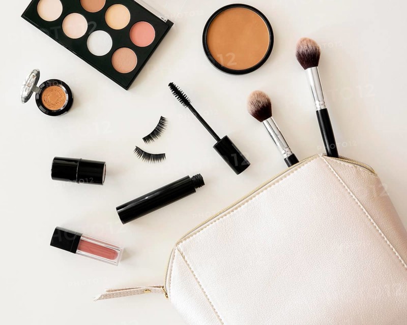 Beauty cosmetics pack bag