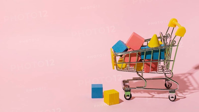 Shopping cart with wooden elements