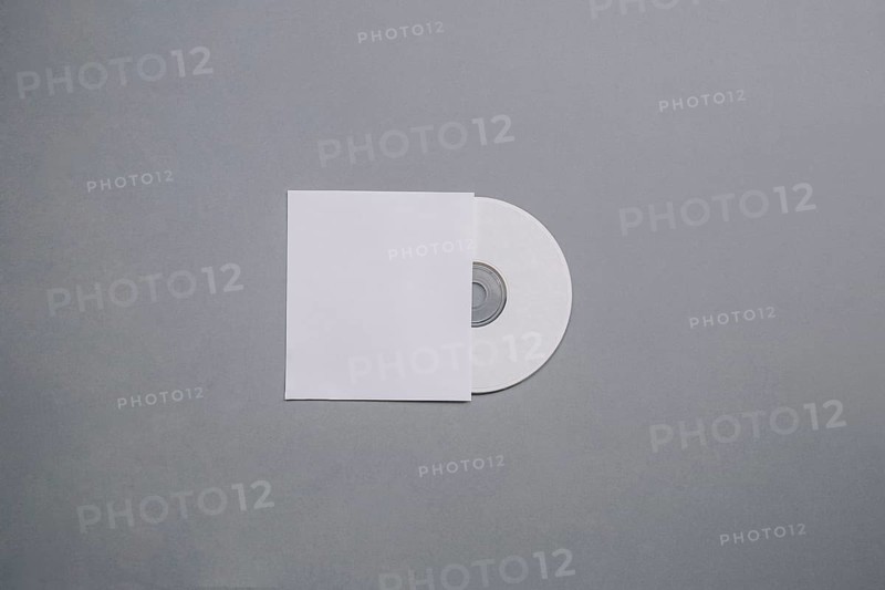 Cd mockup with blank cover