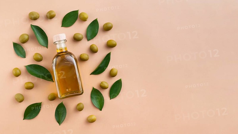 Cute arrangement with olives leaves