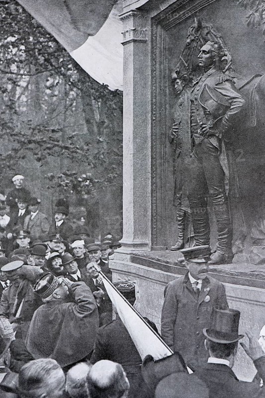 Marechal Joffre saluting La Fayette statue at Brooklyn