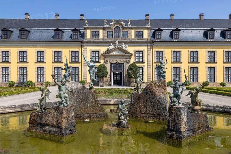Neptune Fountain and Herrenhausen Gallery Buildings in Herrenhausen Palace and Herrenhausen Gardens