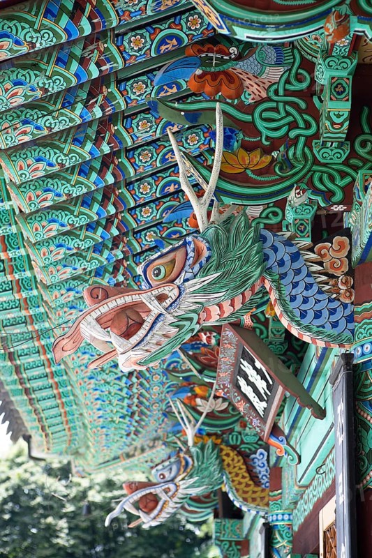 Dragon figure at the Chunjinam Hermitage in Baekyangsa Temple
