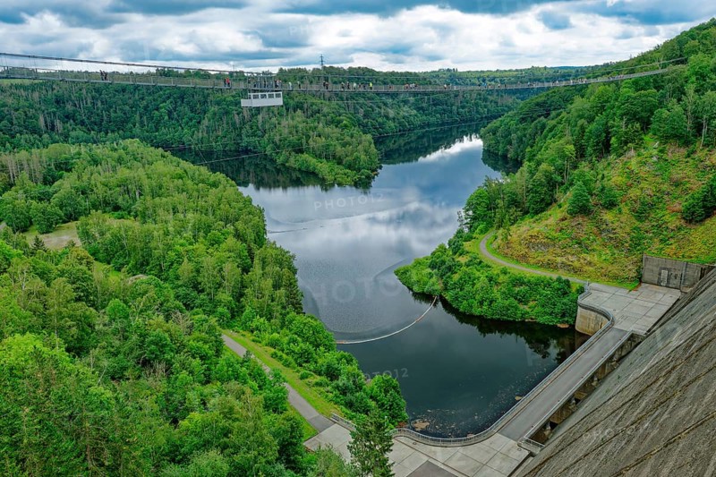 483-metre-long Titan RT suspension rope bridge over the Rappbode dam