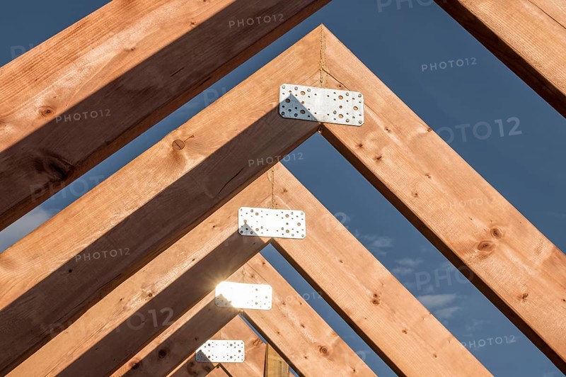 Front view construction roof