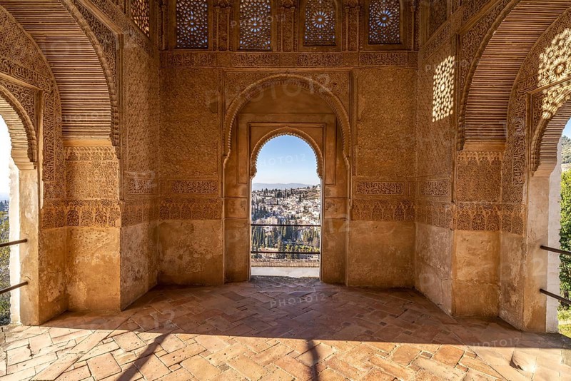 Palacio de Generalife window overlooking Granada