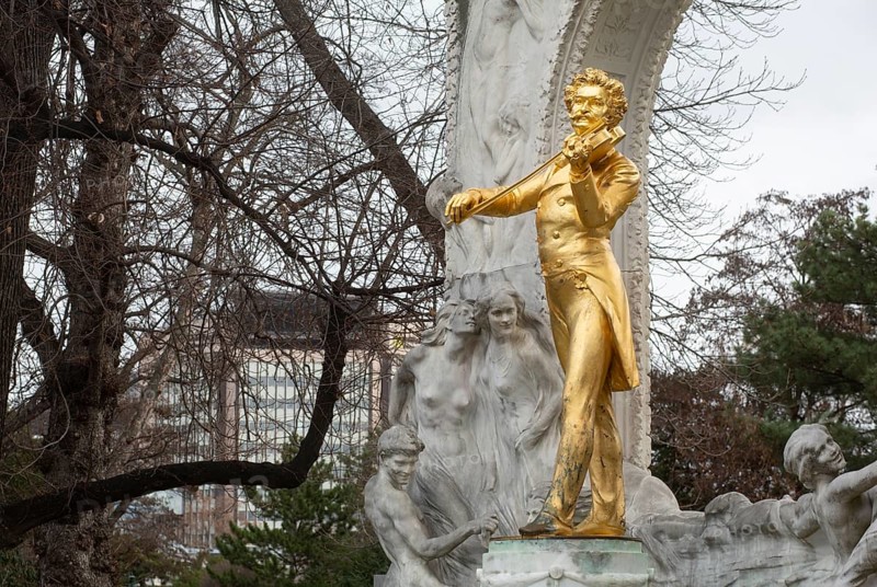 Monument to the Walzerkoenig Johann Strauss in Vienna. Done by Edmund von Hellmer