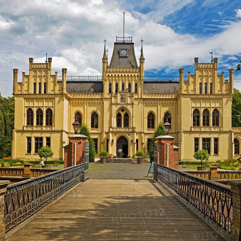Evenburg moated castle