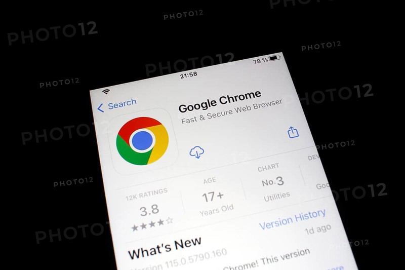 Detailed view of a smartphone with Google Chrome App in the iPhone App Store
