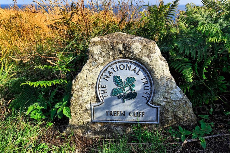 Waymarker with logo