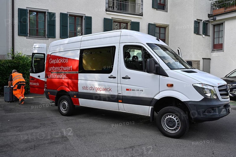 SBB luggage delivery van