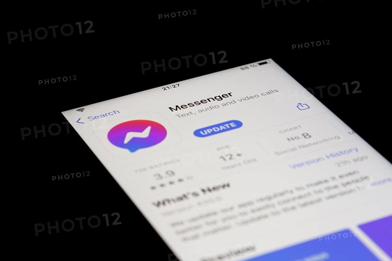 Detailed view of a smartphone with Facebook Messenger app in the iPhone App Store