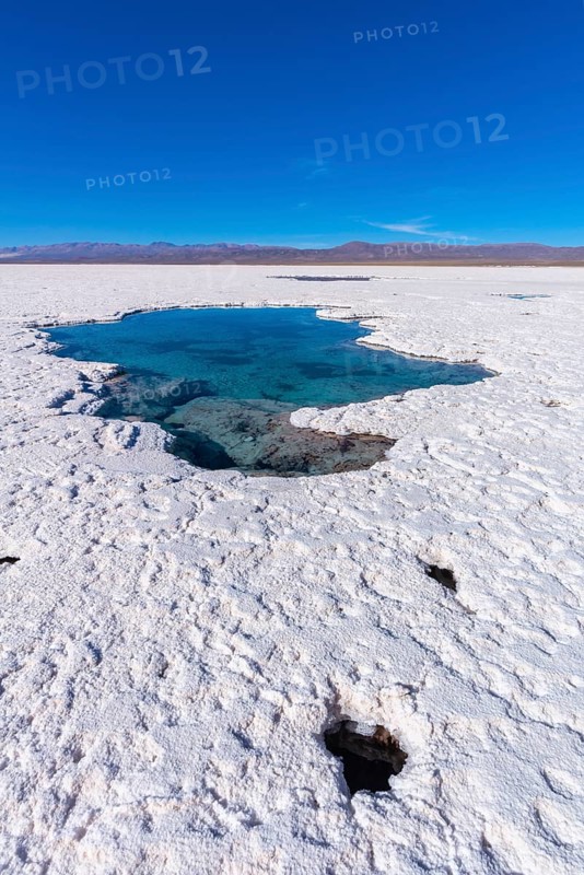 800 sq km salt desert Salinas Grandes