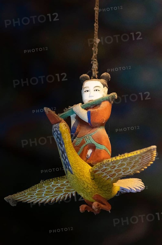 Ceiling figure in the prayer hall
