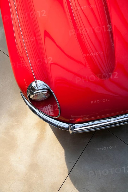 Bonnet and bumper of a Jaguar E-Type