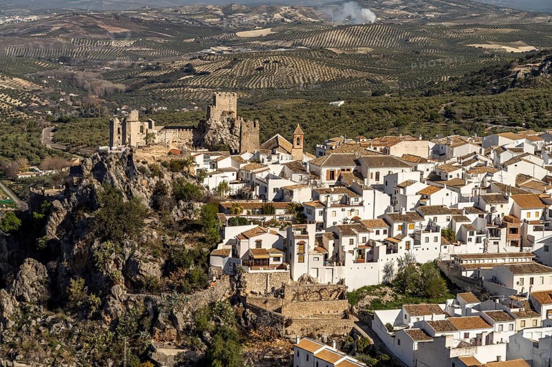 The White Village and the Moorish Castle
